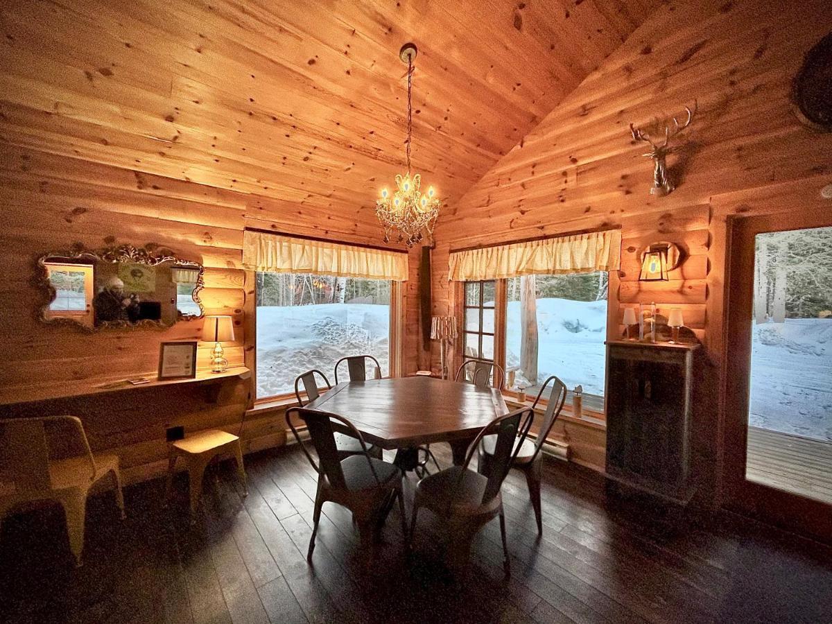 Woody - Chalets De Moh La Malbaie Exteriör bild